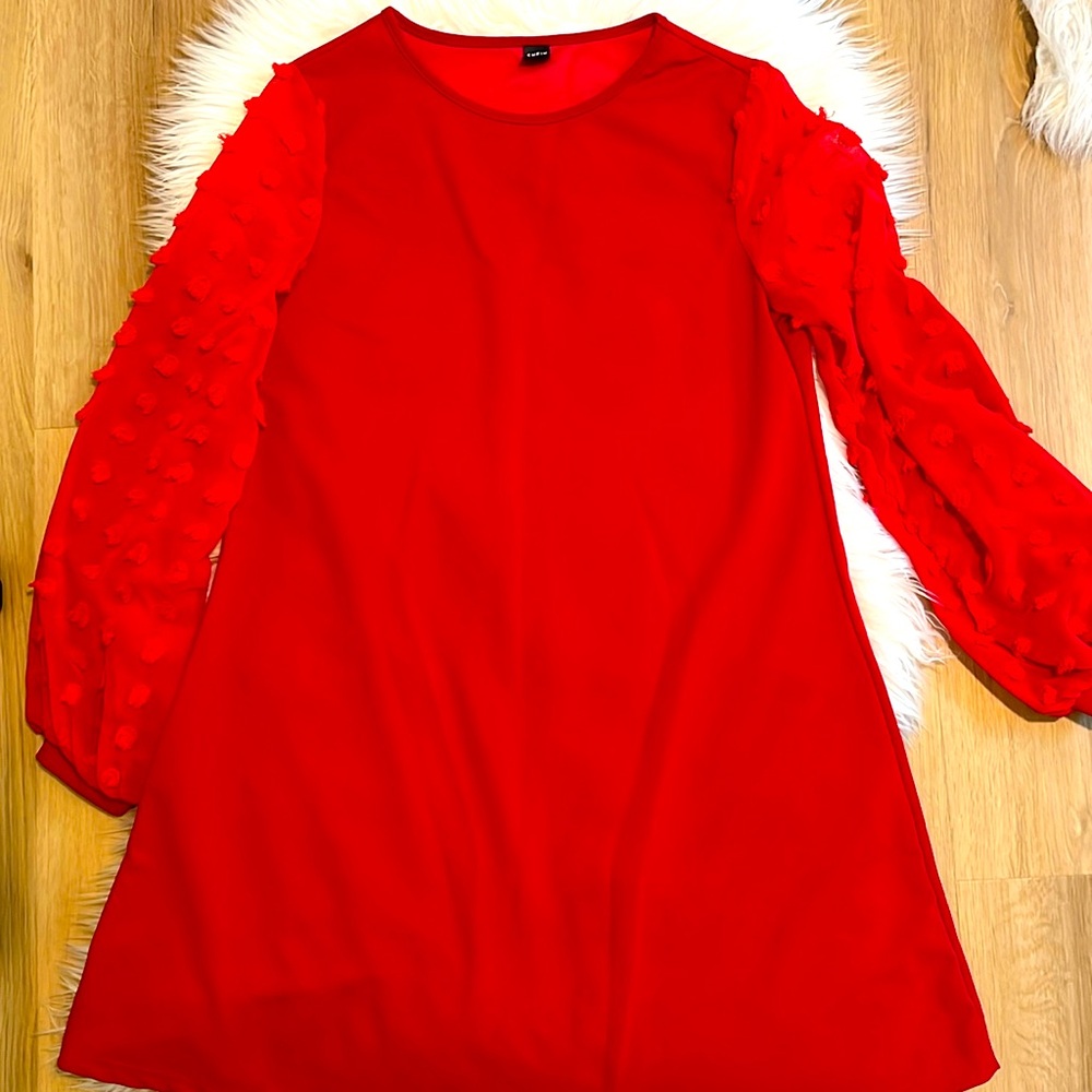 Red long sleeve shift dress